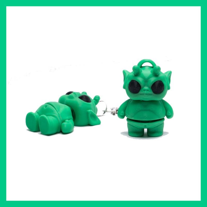 Biggie Alien Jiggler Toy Wearable 3D Articulated Clip On Backpack Buddy Non Toxic Washable No Small Part Gift for Kids Party Favor Cake