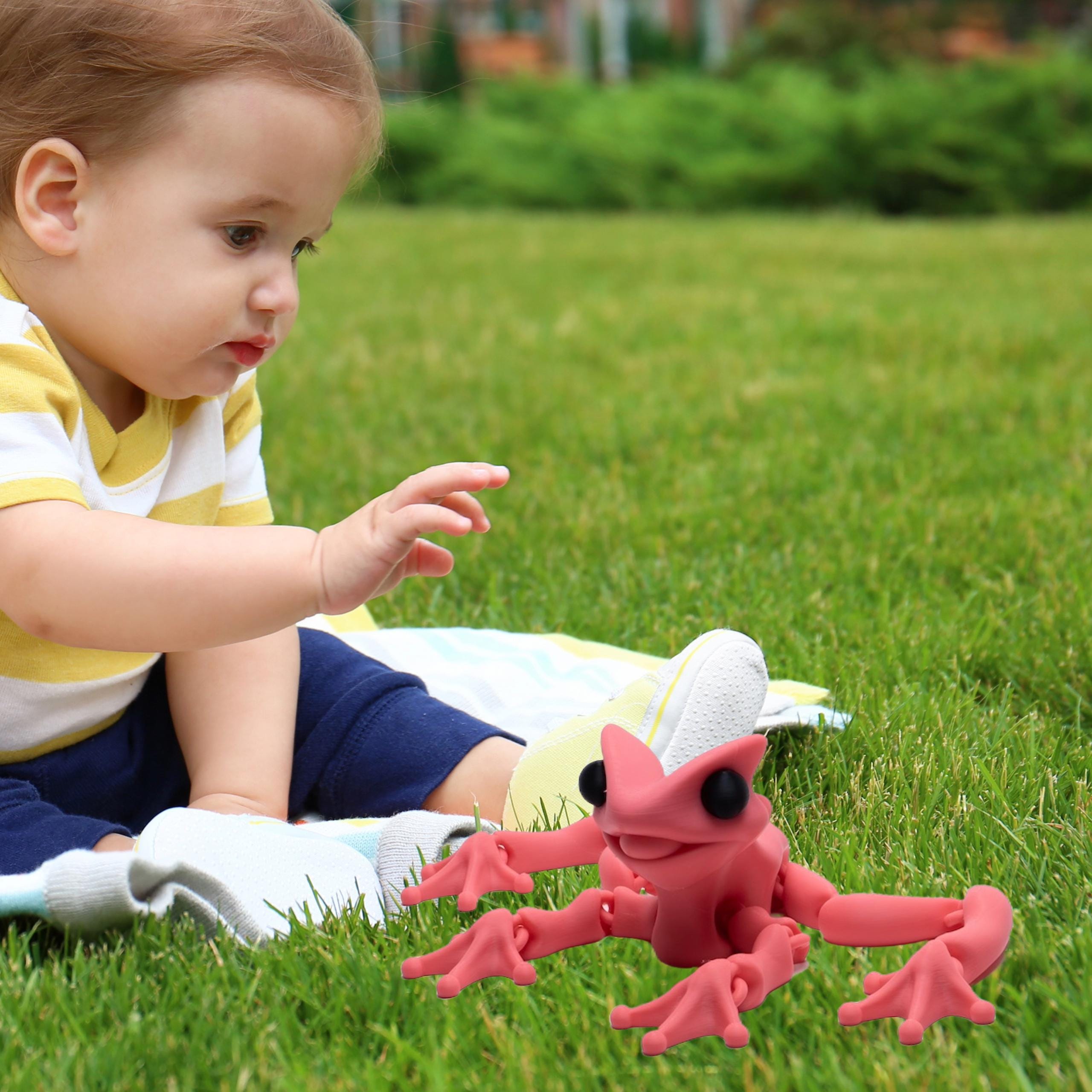 Gift for Boy Kids Toy Giant Frog for Imaginative Pretend Play Fun Magnets for Custom Poses on White Boards in Kids Bedroom Gift Playroom