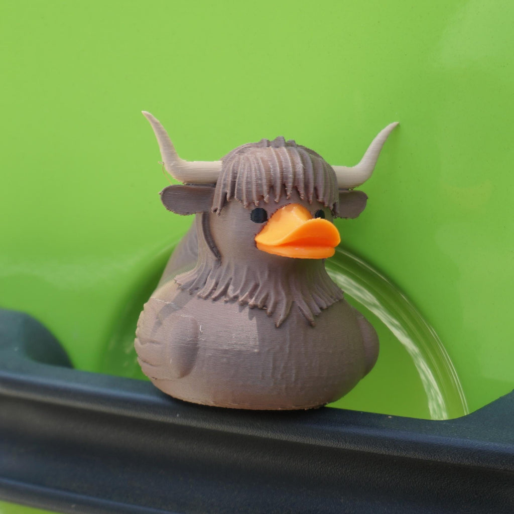 Highland Cow Cruise Duck Cute Collectible Hide and Seek Duck for Ship Adventures Rustic Farm Animal Duck Favor Souvenir Travel Gift for Her