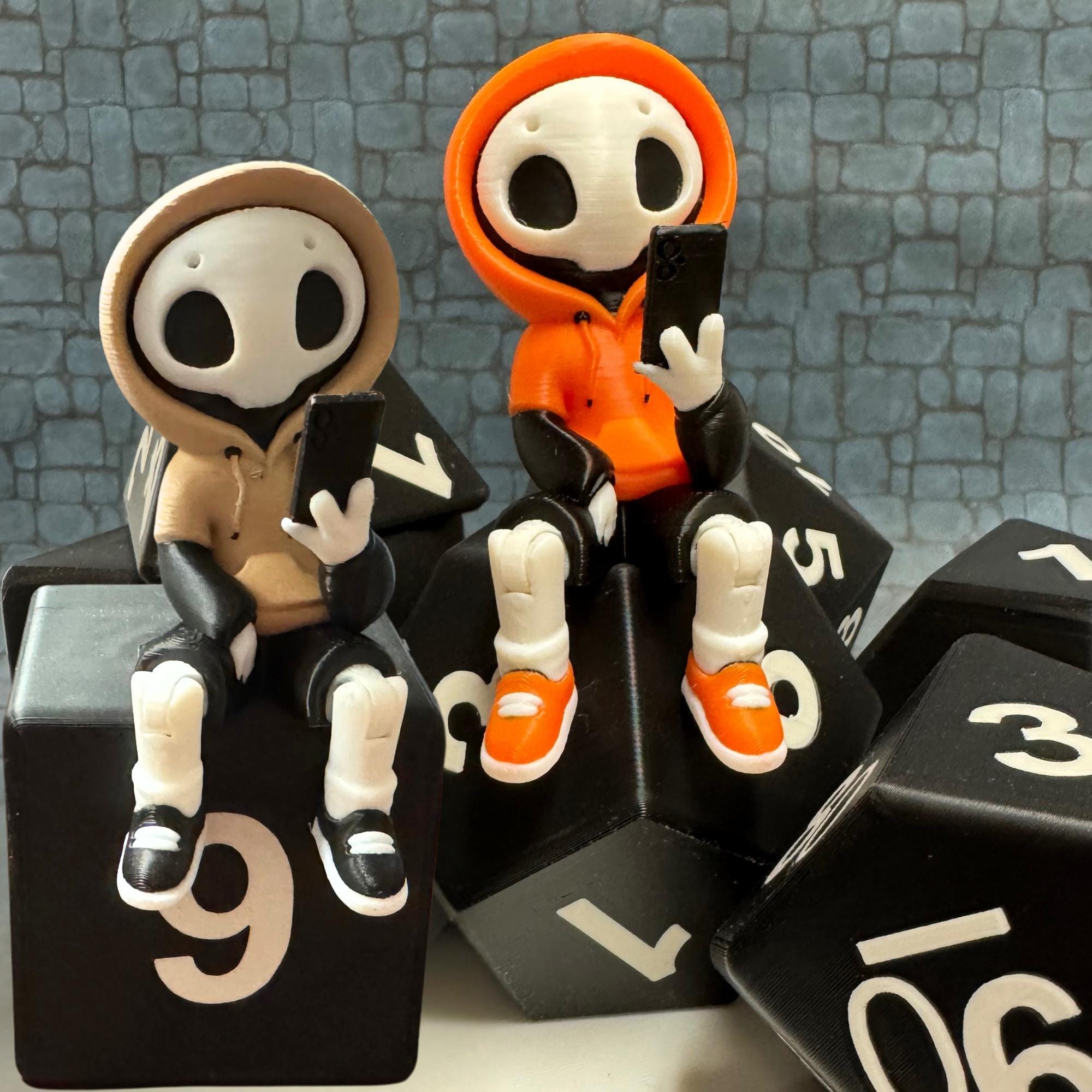 Project Hazy Gift for the Always Scrolling Connected to Cell Phone with Bendy Legs Sits on Desk Table Travel Selfie Prop Gift for Tech Guy