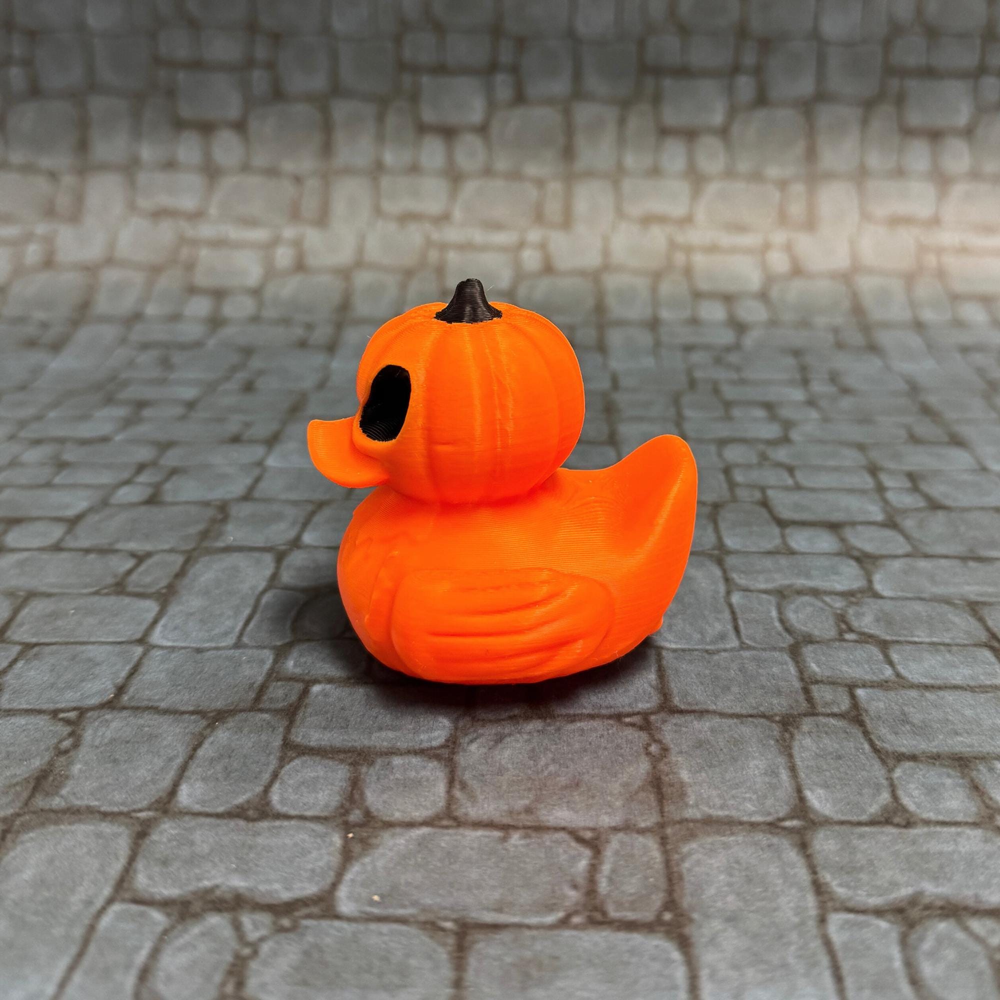 Halloween Jack O’ Lantern Duck for 4x4 Jeep Ducking and Fall Cruise Gift Pumpkin Duck for Hide and Seek Fun and Off Road Dashboard Decor
