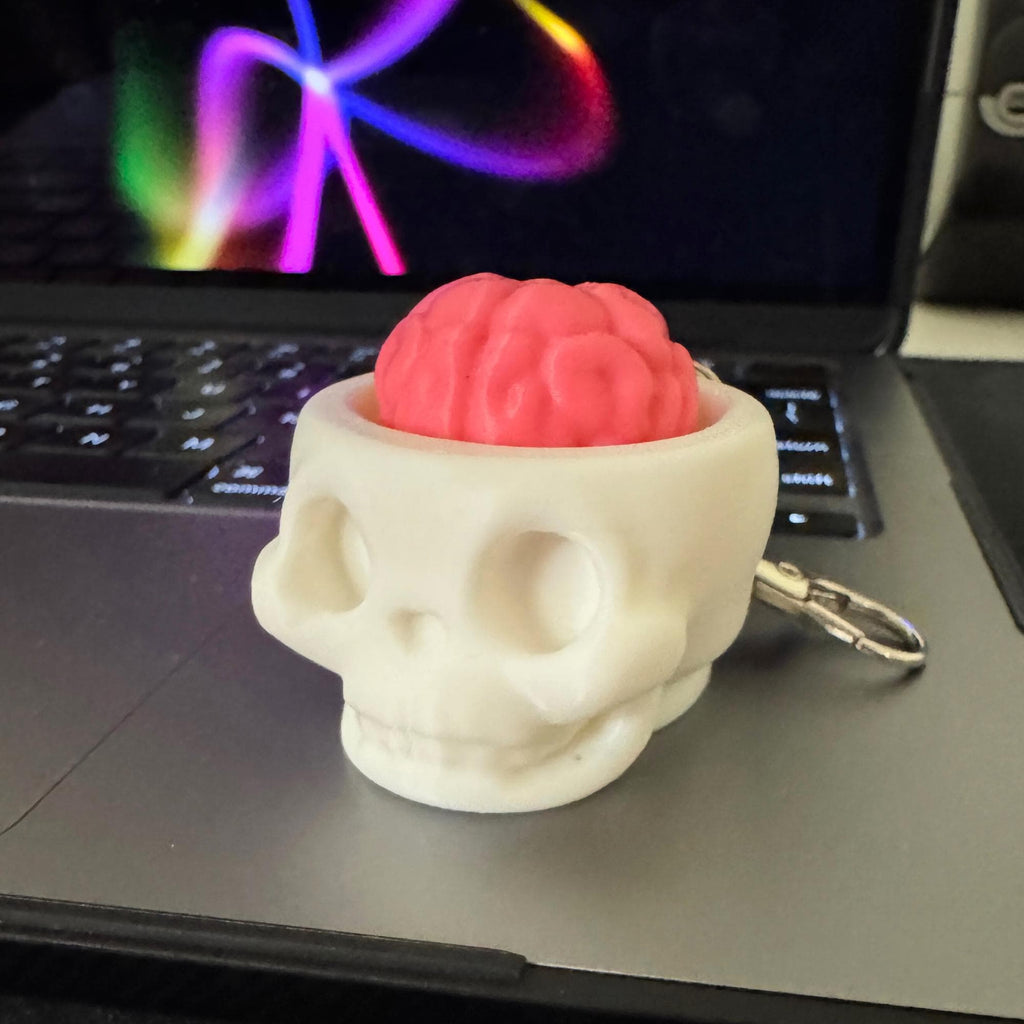 Brain Clicker Fidget Skull Toy Keychain 3D Printed Articulated Halloween Fidget Backpack Charm Spooky Party Favor Trick or Treat Bulk Gift